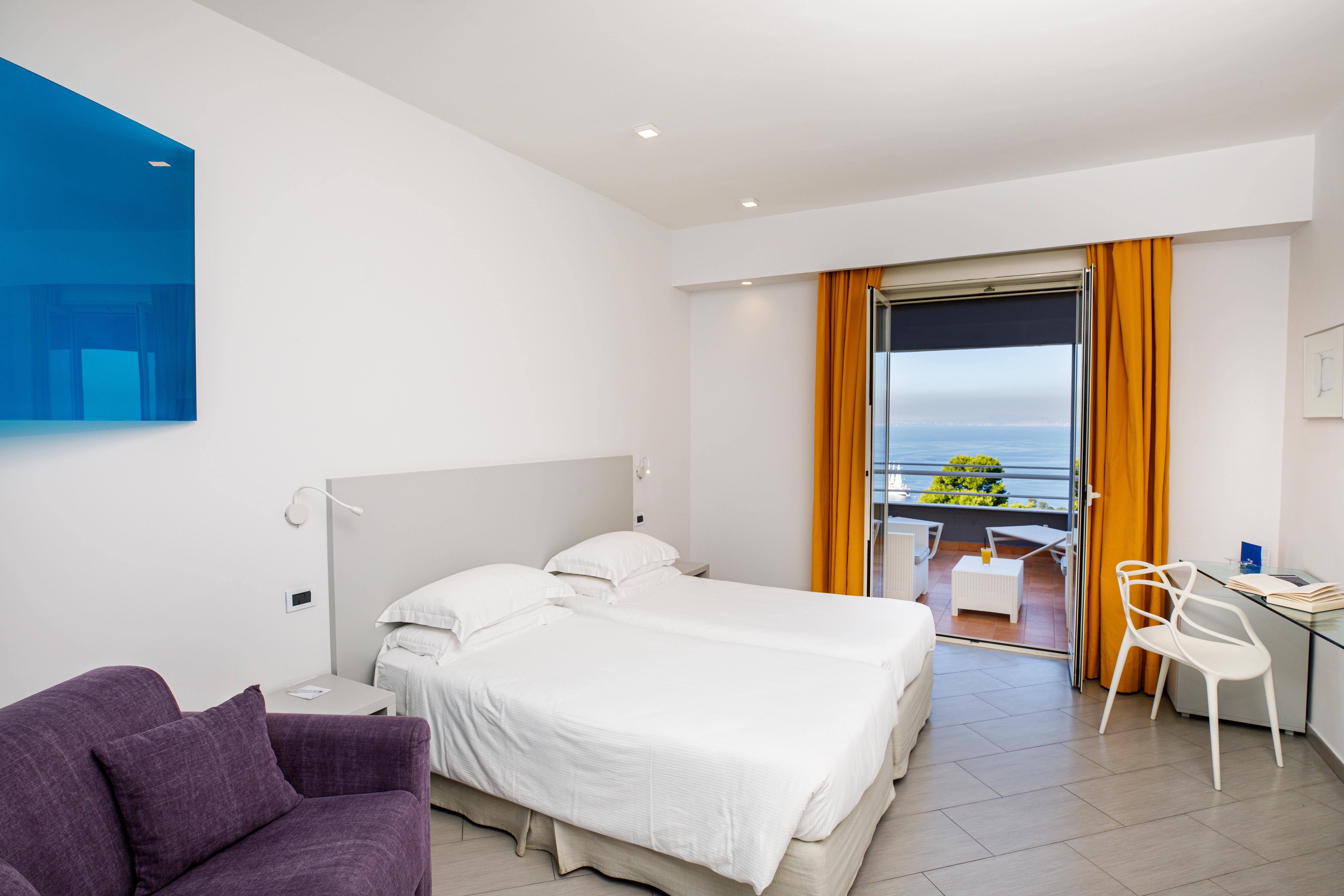 Art Hotel Gran Paradiso Соренто Екстериор снимка