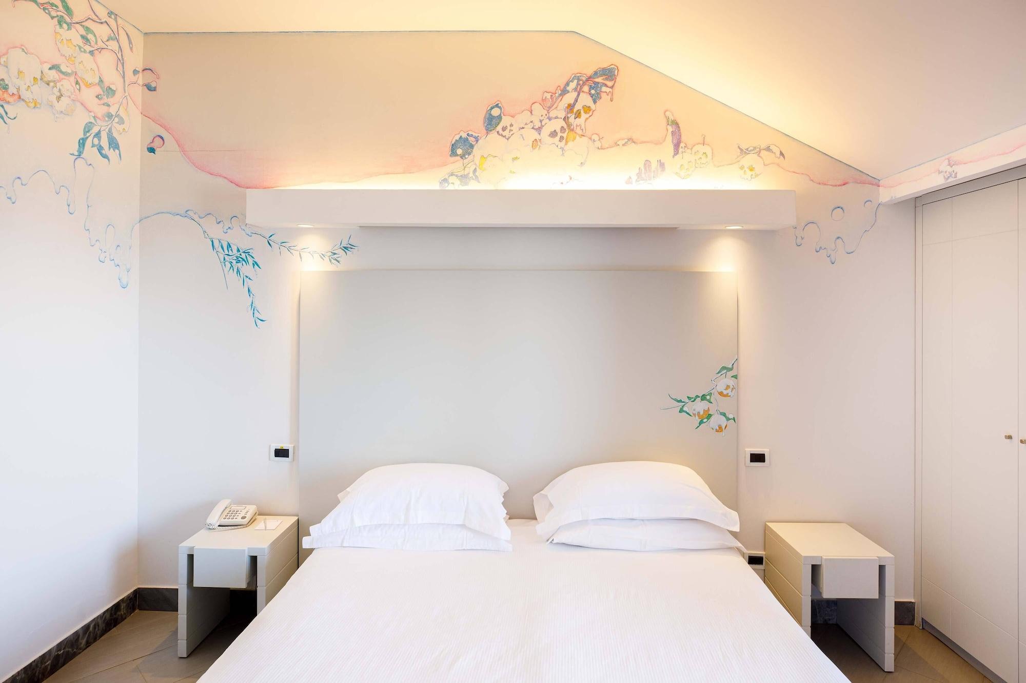Art Hotel Gran Paradiso Соренто Екстериор снимка