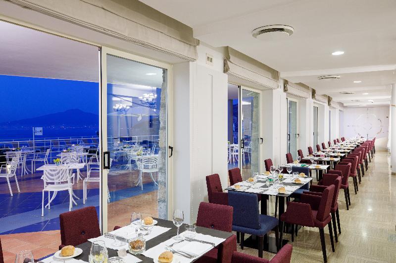 Art Hotel Gran Paradiso Соренто Екстериор снимка